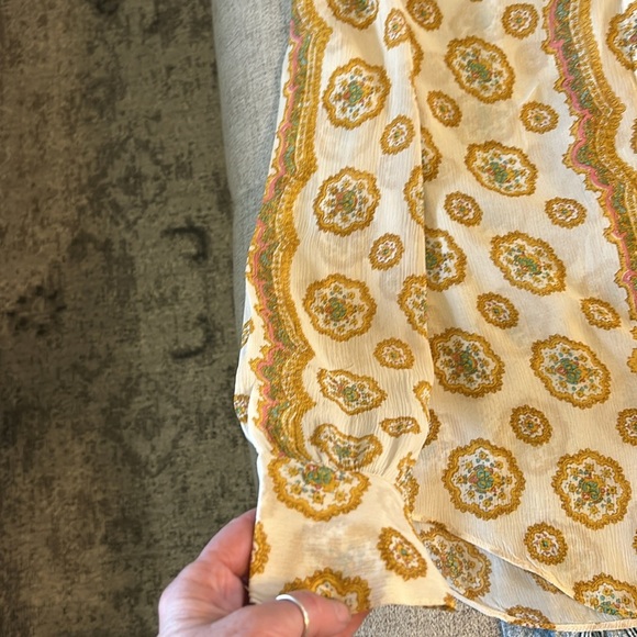 PAIGE …CARAWAY MANDALA 100% SILK BLOUSE …SIZE S - Picture 12 of 15